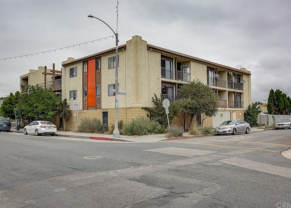 1st image of 2135 E 4th St #25