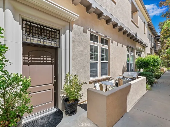 4445 Owens St Unit 102, Corona, CA 92883