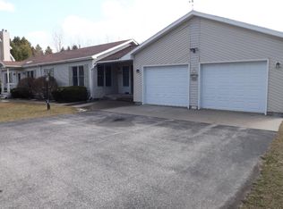 250 N Elliott St, Shelby, MI 49455