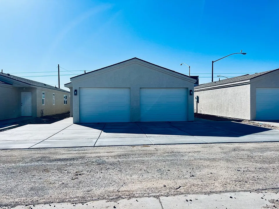 659 Hancock Rd #1