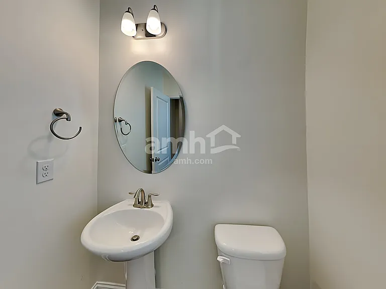 4820 Weber Ct — Photo 11
