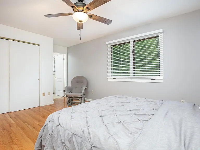 80 Lancaster Dr — Photo 14