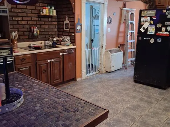 410 W Water St, Pinckneyville, IL 62274