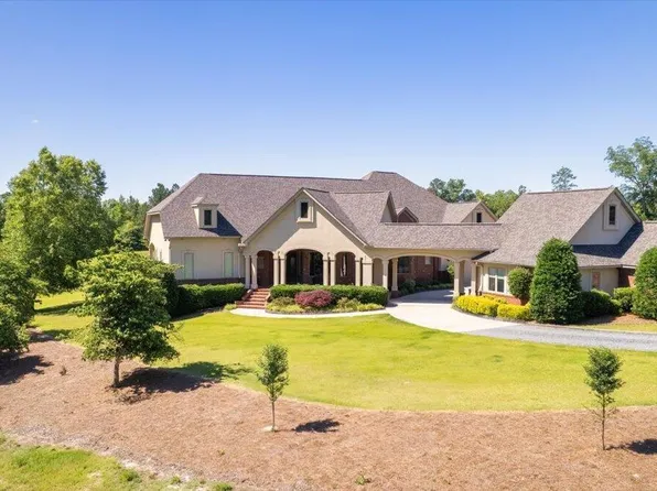 180 Oakhurst Vista, West End, NC 27376