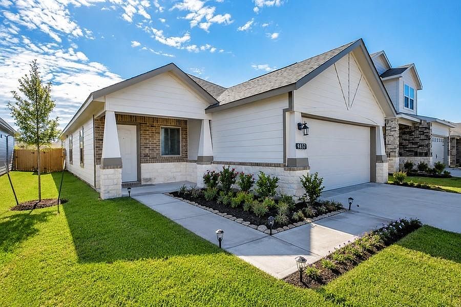 1st image of 422 Dorion Lagoon Dr