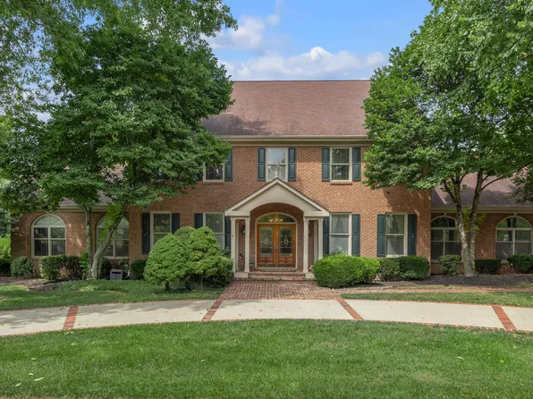 4839 Faulkirk Ln, Lexington, KY 40515