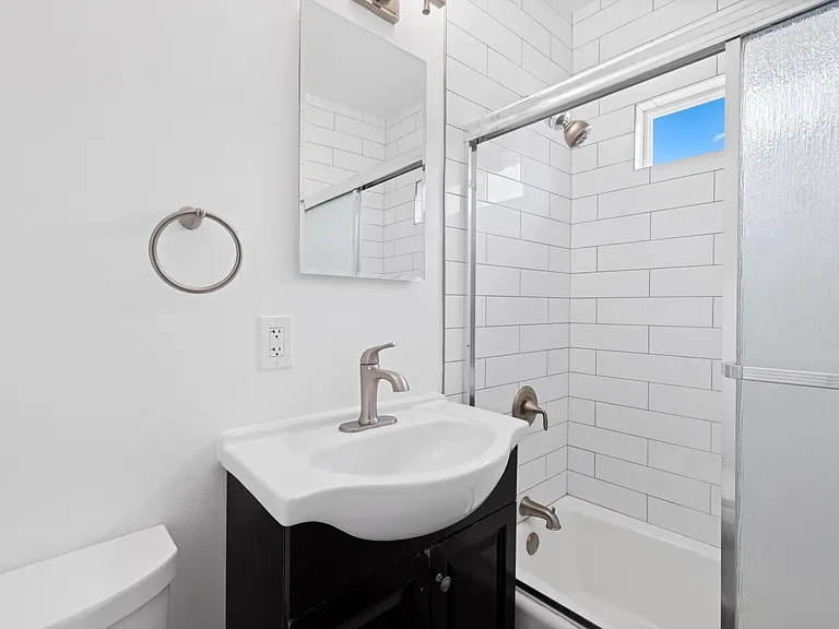 14461 Wilson St — Photo 6