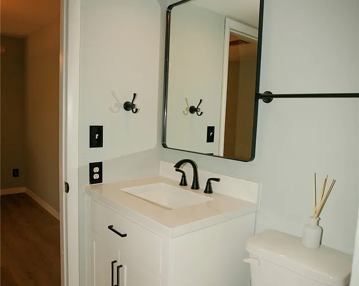 1653 Park Meadows Dr — Photo 10