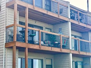 505 W Lakeshore Dr APT C3, Pt Clinton, OH 43452