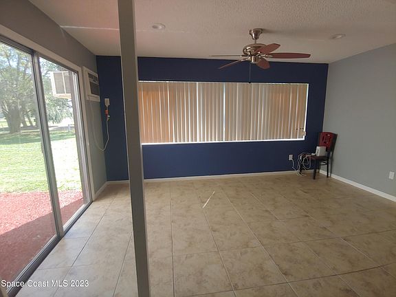 4th image of 1241 Saint Andrews Dr #1241