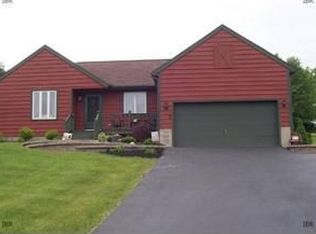 8 Penny Ln, Dryden, NY 13053