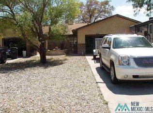 16 Bent Tree Rd, Roswell, NM 88201