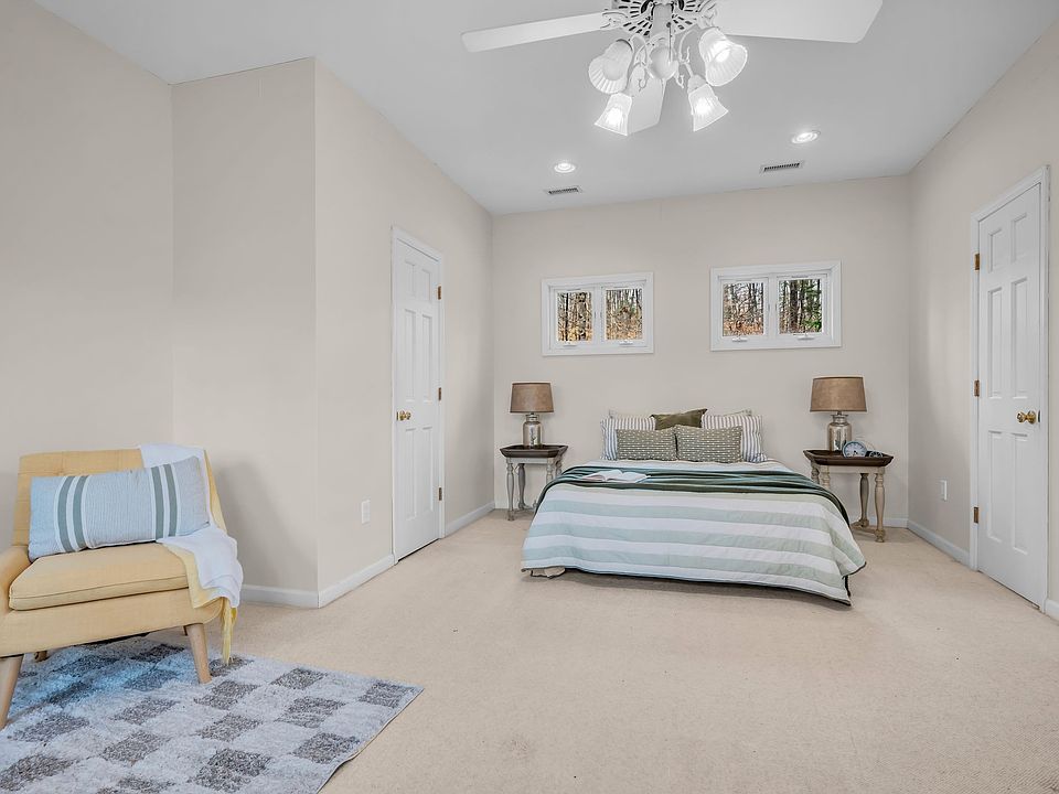 34th image of this home