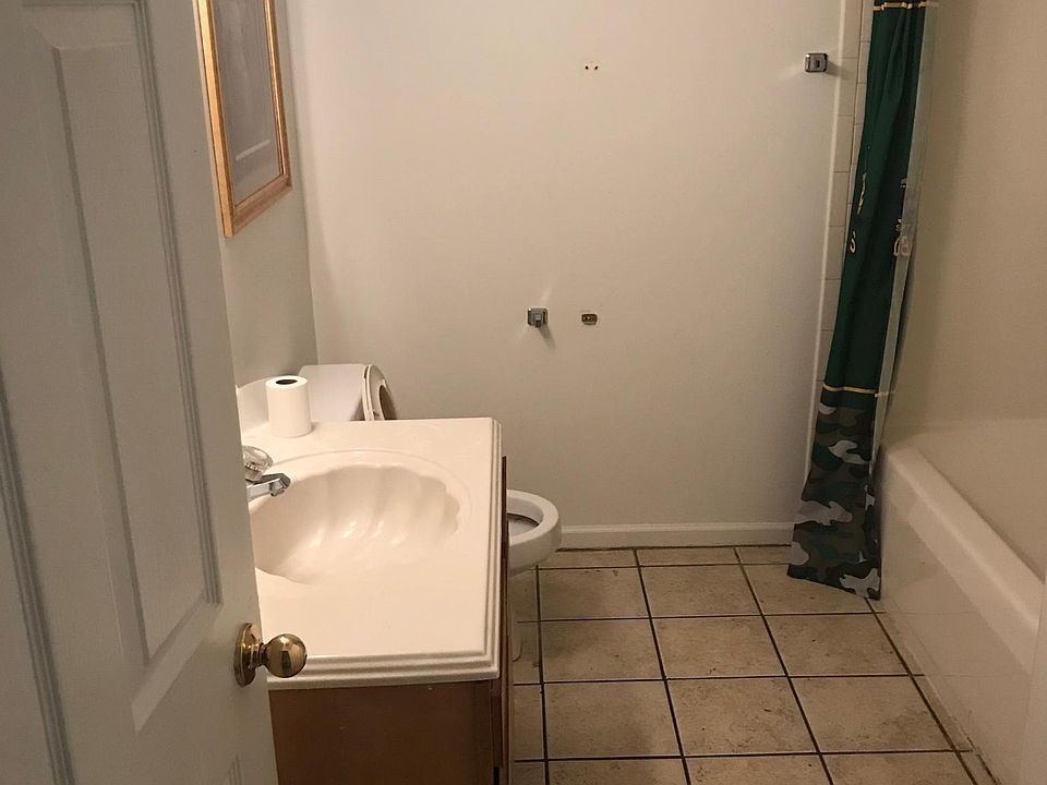 1st image of 29 E Main St #C