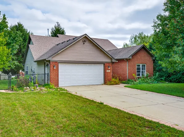 1545 Black Oak Ct, Franklin, IN 46131