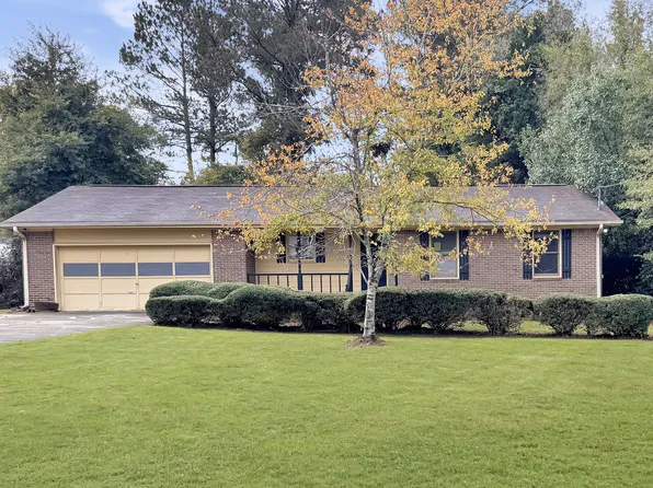 316 Sweetbriar Ln, Griffin, GA 30224