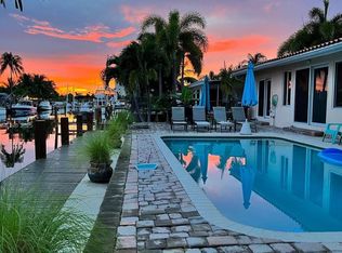 2424 SE 9th St, Pompano Beach, FL 33062