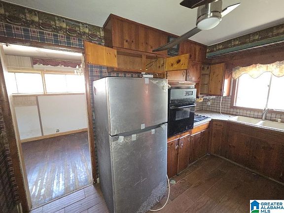 5th image of 309 Glynn Dr