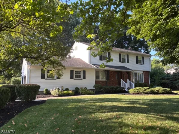 410 Stony Brook Dr, Bridgewater Twp., NJ 08807