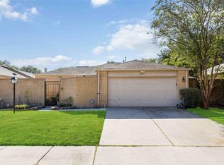 2423 Prides Crossing Rd, Houston, TX 77067