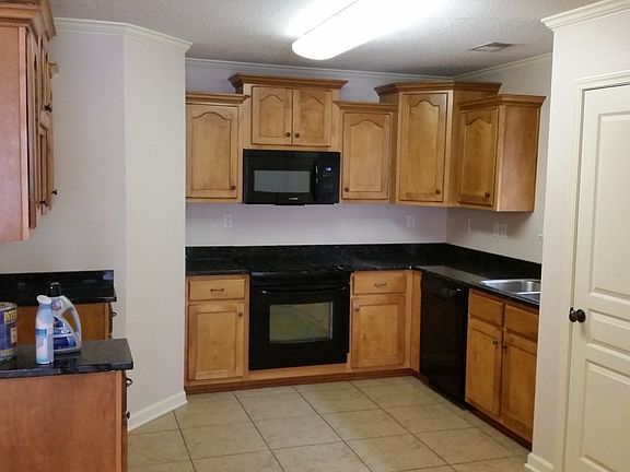 4th image of 4227 Markston Dr