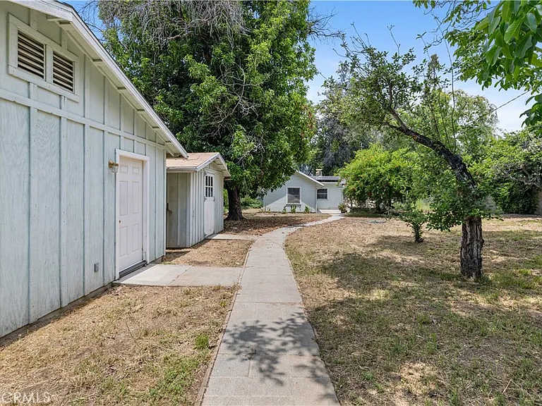 2952 Mill Creek Rd — Photo 35