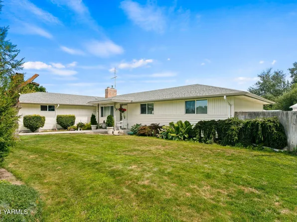 7504 Skyview Ct, Yakima, WA 98903
