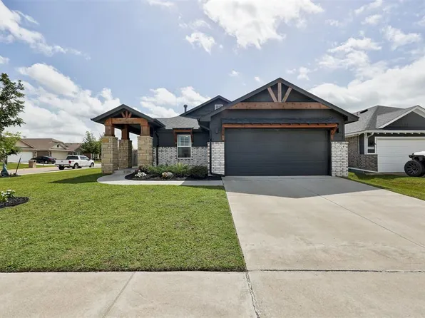 15924 Flat Hill Ln, Oklahoma City, OK 73170