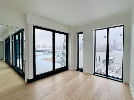 Sold by United Real Estate Fortune | media 30