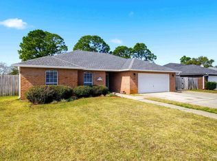 1939 Melissa Oaks Dr, Gulf Breeze, FL 32563