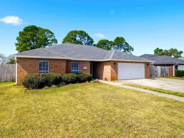 1939 Melissa Oaks Dr, Gulf Breeze, FL 32563