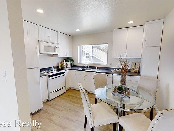 2nd image of 4481 36th St #B