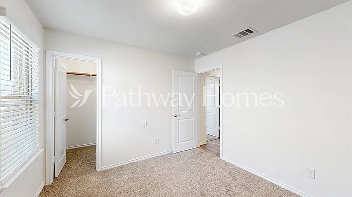 957 English Dr — Photo 18