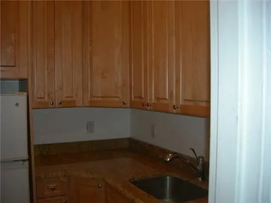 Rented by R New York | media 4