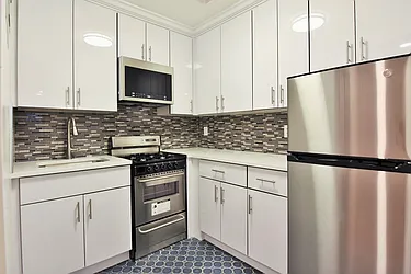 Rented by Balass Ralph, LREB