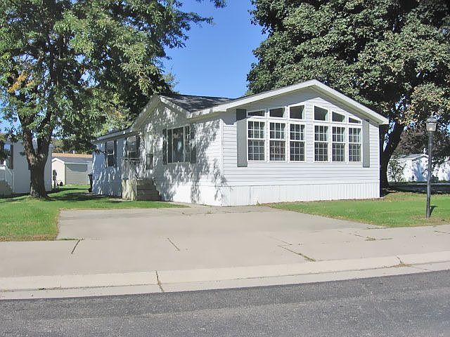 1st image of 109 Carmell St