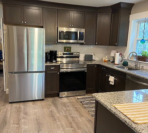 Fully renovated kitchen
