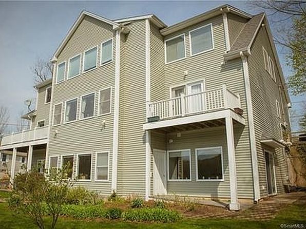 203 Twin Lakes Rd