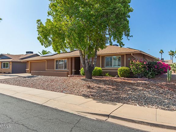 3rd image of 12402 W GINGER Drive