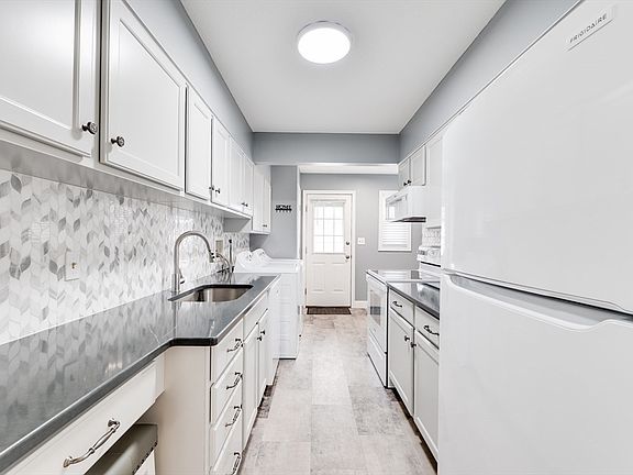 2nd image of 76 Kelley Rd #76