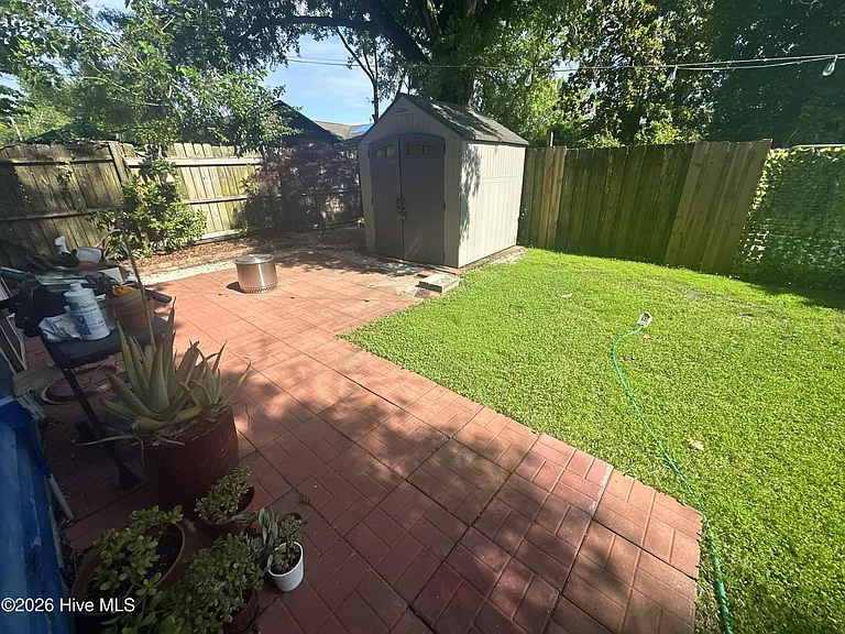 1510 Orange St — Photo 35