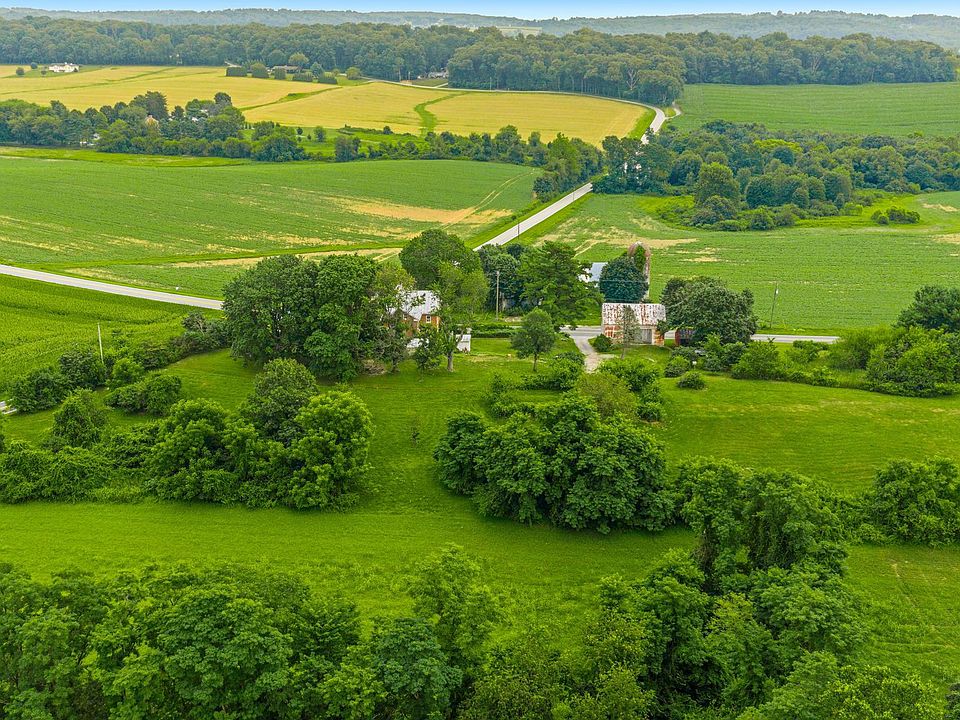 2nd image of Old Bachmans Valley Rd