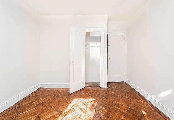 5th image of 21-10 30th Ave #3D