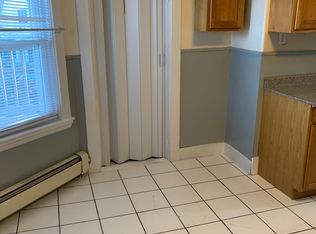 4 Henshaw Ter FLOOR 2, West Roxbury, MA 02132