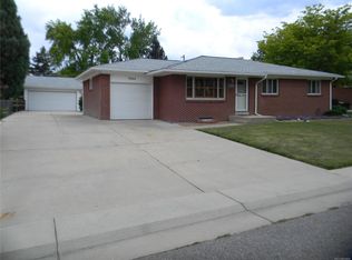 3384 W Saratoga Ave, Englewood, CO 80110