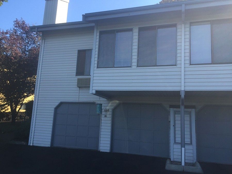 1st image of 11608 100th Ave NE APT B1