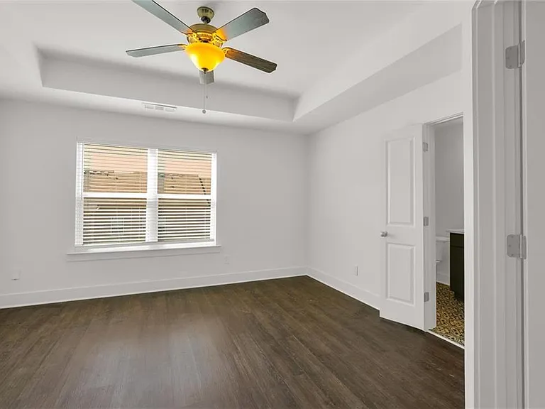 6433 Scudders Dr — Photo 13