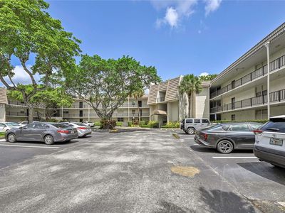 9401 Lime Bay Blvd APT 303, Tamarac, FL, 33321
