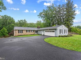 13409 Cambria Farms Rd, Phoenix, MD 21131