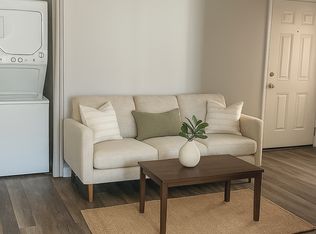 3 Prospect Row FLOOR 2, Newark, NJ 07105